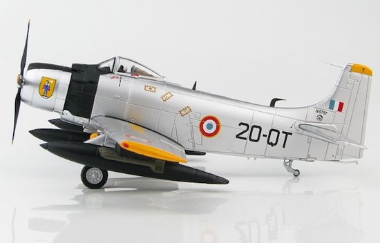 Douglas AD4 - Skyraider